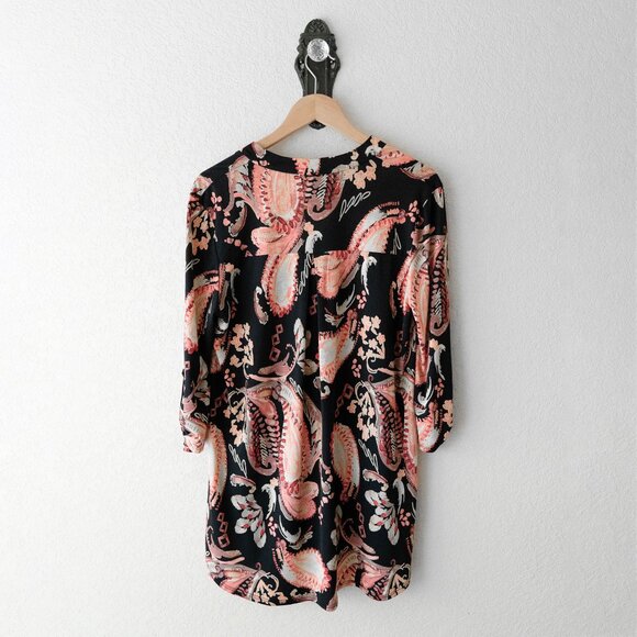 Honeyme Blouse Size Medium Black Pink Paisley Floral Print Tunic Top Made in USA - Picture 6 of 7